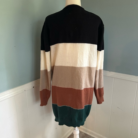 Color Block Open Front Cardigan - Picture 3 of 4